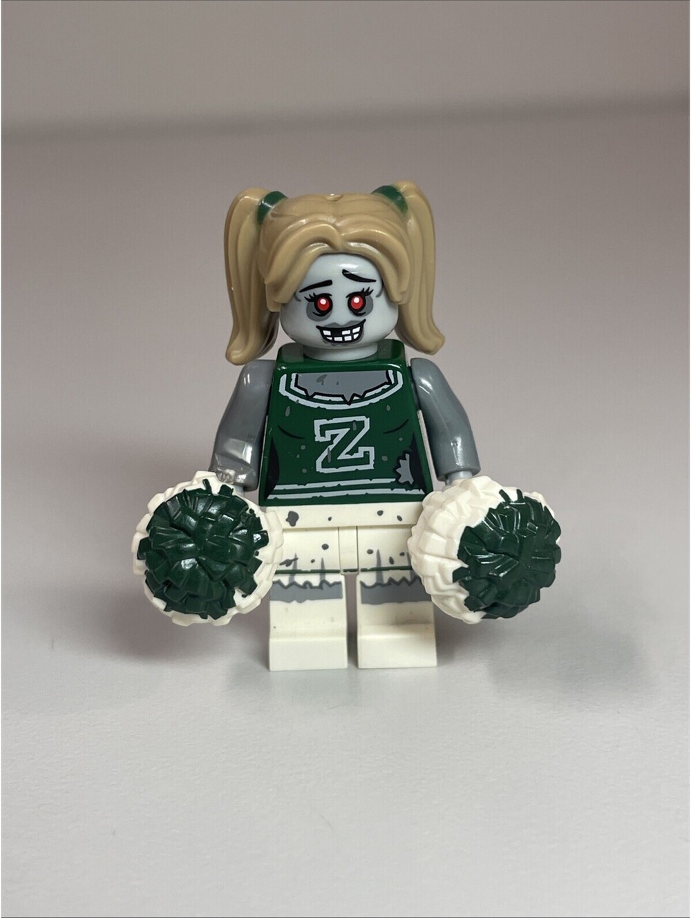 Lego Minifigure 71010 Series 14 Monsters Zombie Cheerleader